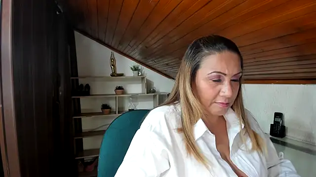 yayita mature online show from 06-29-26, 04:39