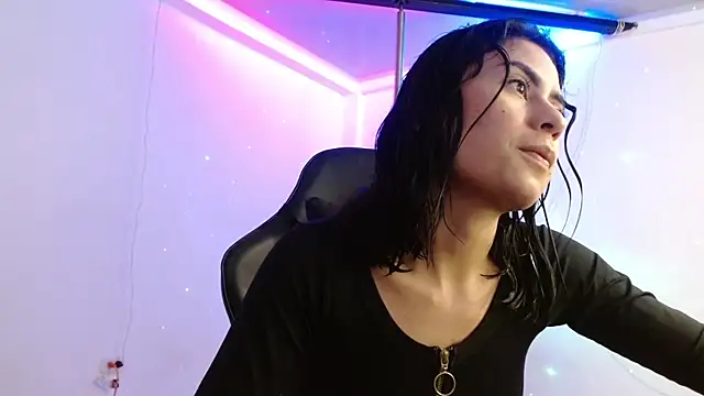 Martina1369 online show from 06-21-26, 09:31