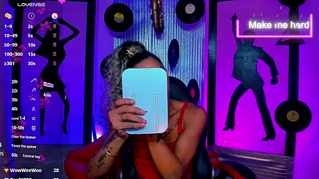 Snapshot of nickyminach_ chatting on 02-15-26, 03:40 nickyminach online show from 02-15-26, 03:40