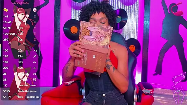 nickyminach  online show from 04-15-26, 07:40