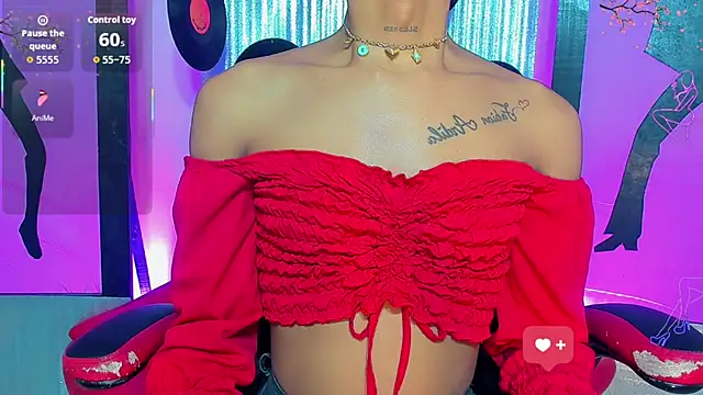 nickyminach  online show from 04-07-26, 07:26