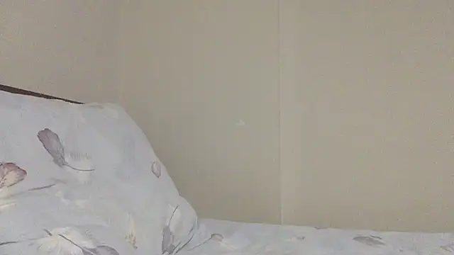 Snapshot of your_andy chatting on 11-21-25, 07:40 your andy online show from 11-21-25, 07:40