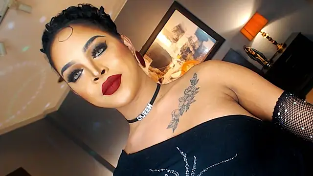 MarryQueen22 online show from 11-25-25, 01:17