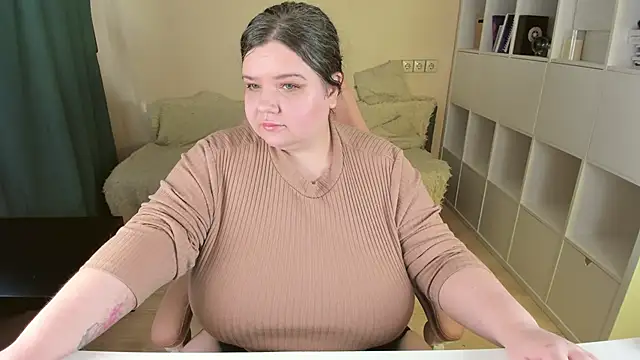 PlumPie online show from 10-11-25, 09:43