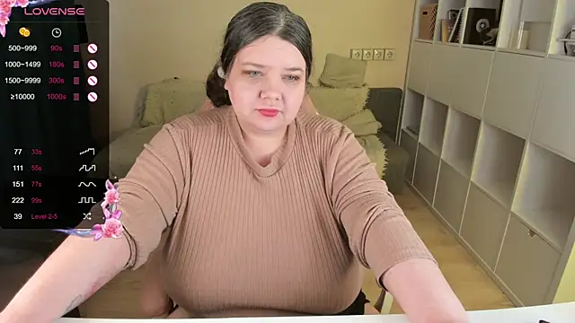 PlumPie online show from 12-22-25, 08:47