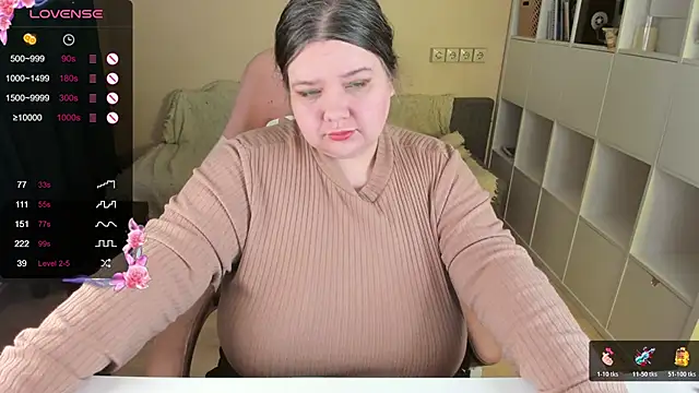 PlumPie online show from 01-17-26, 04:38