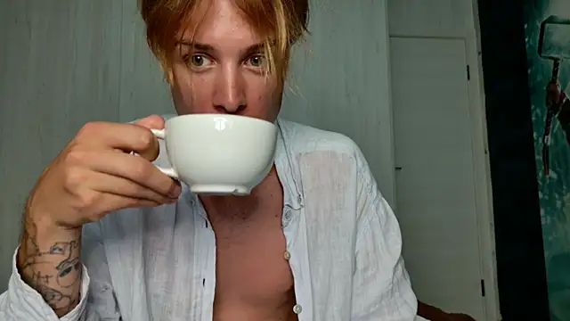 Snapshot of Cryptikov chatting on 07-04-26, 06:53 Cryptikov online show from 07-04-26, 06:53