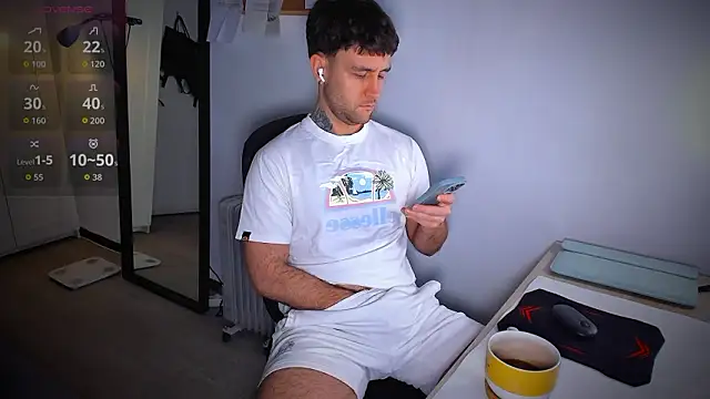 HonestAndrew online show from 02-07-26, 11:40