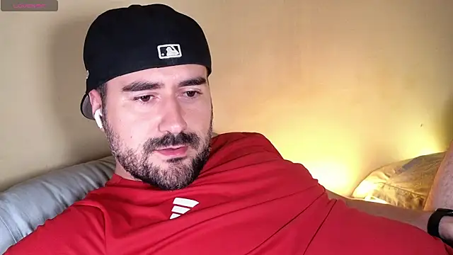 DominantTheo online show from 11-23-25, 04:22