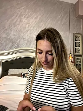 Eva Ryen online show from 09-08-25, 03:22