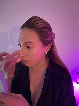 Eva Ryen online show from 02-10-26, 05:12