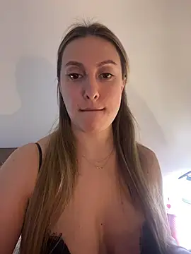 Eva Ryen online show from 01-14-26, 04:10