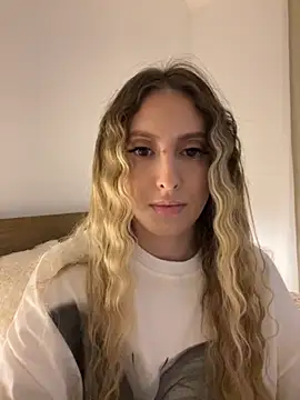 Eva Ryen online show from 11-07-25, 05:17