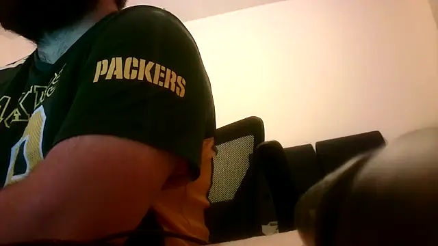 Snapshot of Superbearc89 chatting on 10-25-25, 11:49 Superbearc89 online show from 10-25-25, 11:49