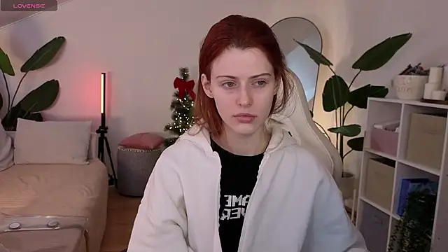 doll lesli online show from 01-11-26, 10:44