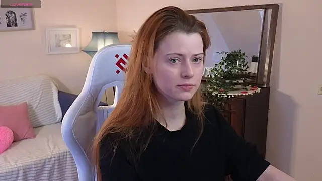 Snapshot of doll_lesli chatting on 03-22-25, 02:36 doll lesli online show from 03-22-25, 02:36