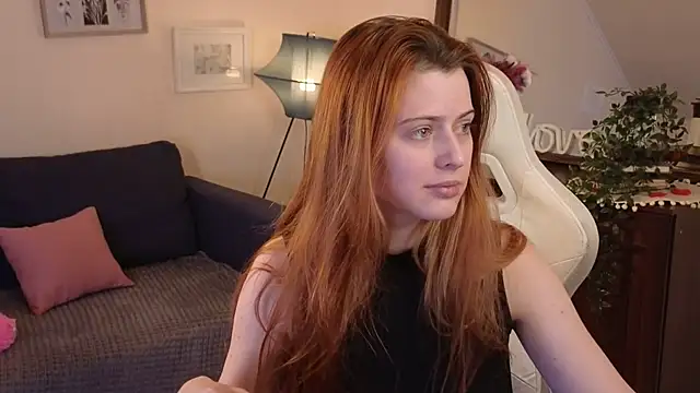 Snapshot of doll_lesli chatting on 02-27-25, 05:16 doll lesli online show from 02-27-25, 05:16