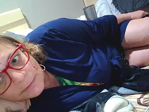 Victoria121565 online show from 03-24-26, 08:25