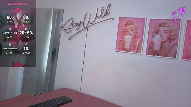 Adele LatinLady online show from 01-07-26, 08:25