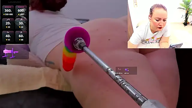 Snapshot of Paulina_Davis_ chatting on 02-11-26, 01:16 Paulina Davis online show from 02-11-26, 01:16