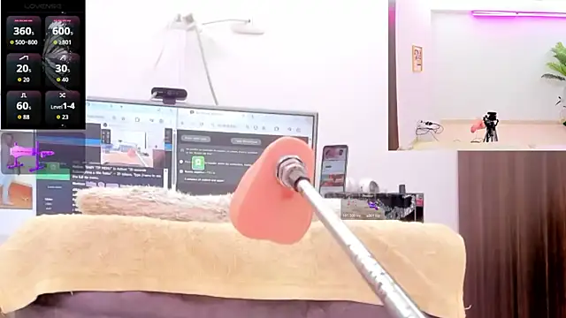 Snapshot of Paulina_Davis_ chatting on 02-28-26, 11:59 Paulina Davis online show from 02-28-26, 11:59