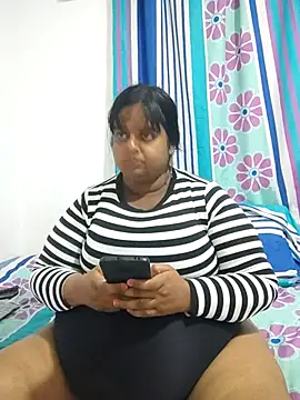 SusanaEshwar online show from 06-14-26, 03:35