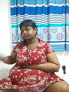SusanaEshwar online show from 07-21-26, 05:03