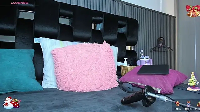 levana1 online show from 12-15-25, 10:37