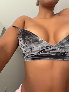 Victoriasant online show from 04-04-26, 06:58