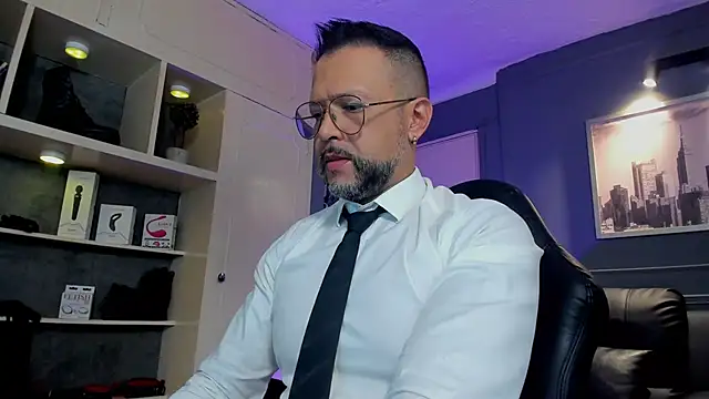 MrFrank tattoo online show from 11-22-25, 12:15