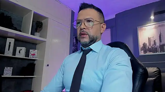 MrFrank tattoo online show from 10-17-25, 11:45