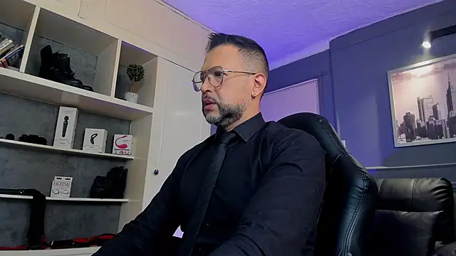 MrFrank tattoo online show from 10-16-25, 01:41