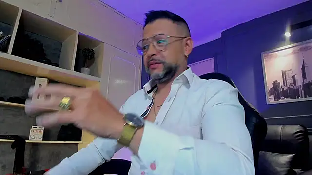 MrFrank tattoo online show from 11-06-25, 12:20