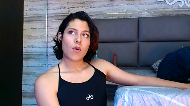 oliver  brown online show from 12-16-25, 12:26