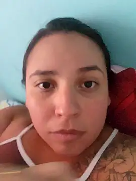Snapshot of LizzRouse chatting on 07-11-26, 10:10 LizzRouse online show from 07-11-26, 10:10