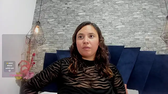 Snapshot of LizzRouse chatting on 09-08-25, 09:25 LizzRouse online show from 09-08-25, 09:25
