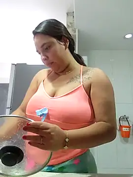 LizzRouse online show from 11-10-25, 02:33