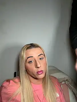 Strongqueen online show from 04-09-26, 06:25