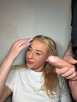 Strongqueen online show from 04-23-26, 08:43