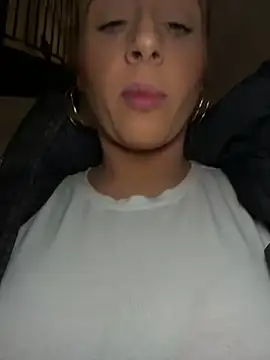 Strongqueen online show from 11-09-25, 08:57