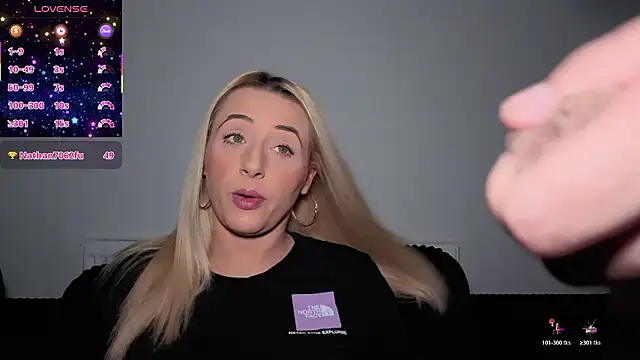 Strongqueen online show from 02-05-26, 09:32