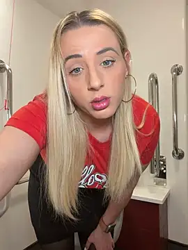 Strongqueen online show from 04-12-26, 08:01