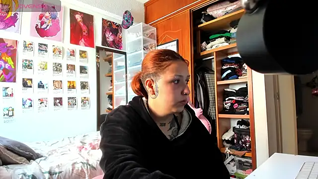 Jessie williams online show from 08-04-26, 01:48