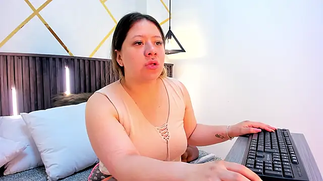  rebecca1 online show from 09-27-25, 04:02