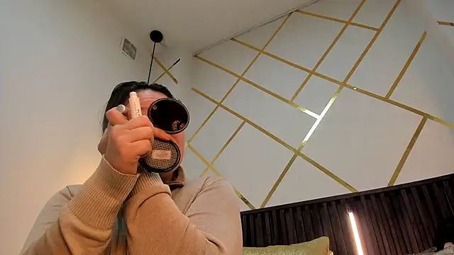 Snapshot of _rebecca1 chatting on 11-17-25, 02:43 rebecca1 online show from 11-17-25, 02:43