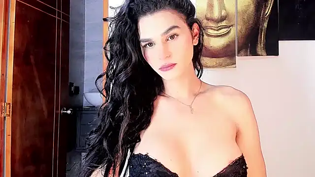 little tsgirl  online show from 07-02-26, 10:38