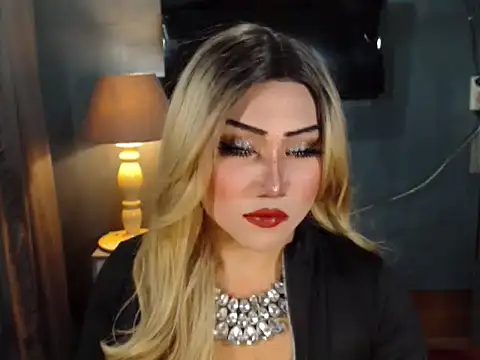 BlackAlison online show from 04-13-26, 05:44