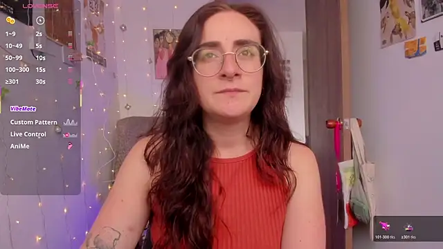 linda giggle online show from 12-02-25, 05:03