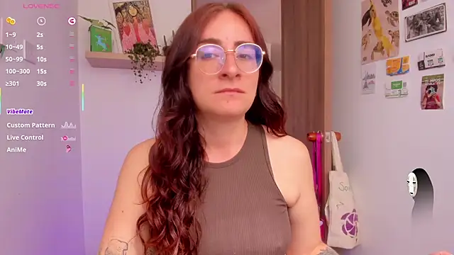 linda giggle online show from 06-18-26, 02:44