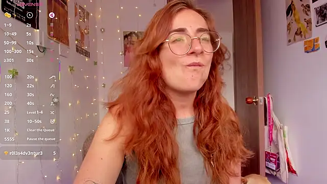 linda giggle online show from 10-07-25, 03:24